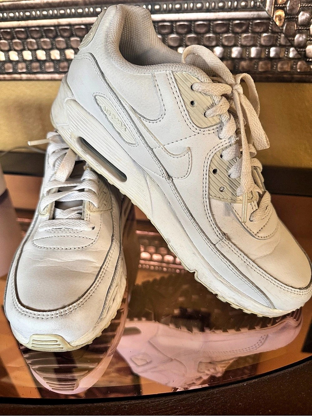Youth Nike Air Max 90 Triple White Sneakers White US 7Y - Picture 2 of 6